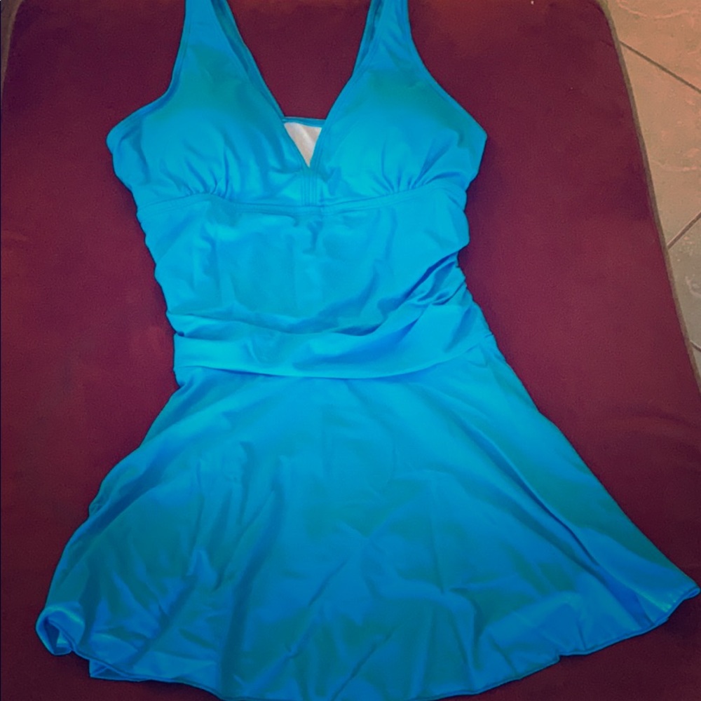 Women’s Two-Piece Bathing Suit/Swimsuit